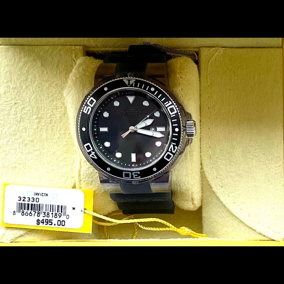 INVICTA Luxury Diving Watch (2) - *** NEW *** - Picture 3 of 15